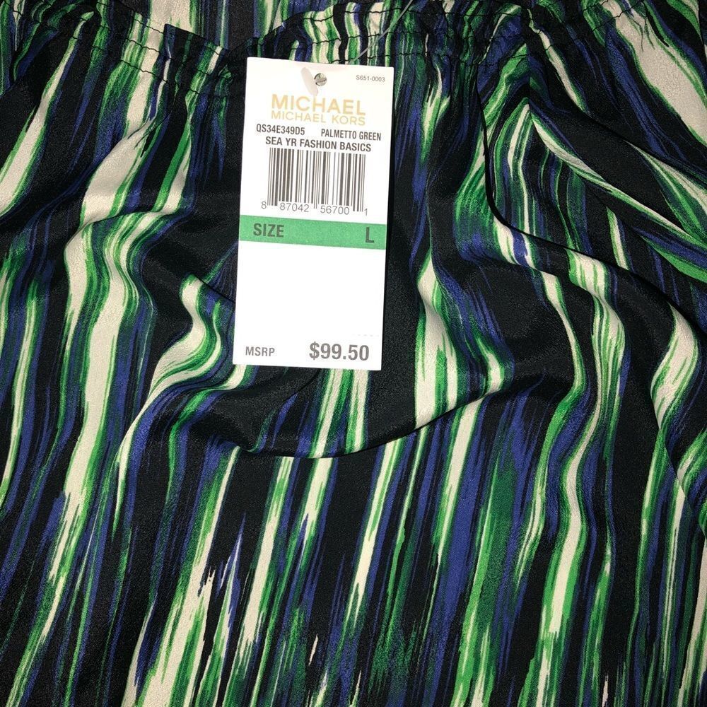 Women’s Michael Kors Shirt   - Picture 5 of 5